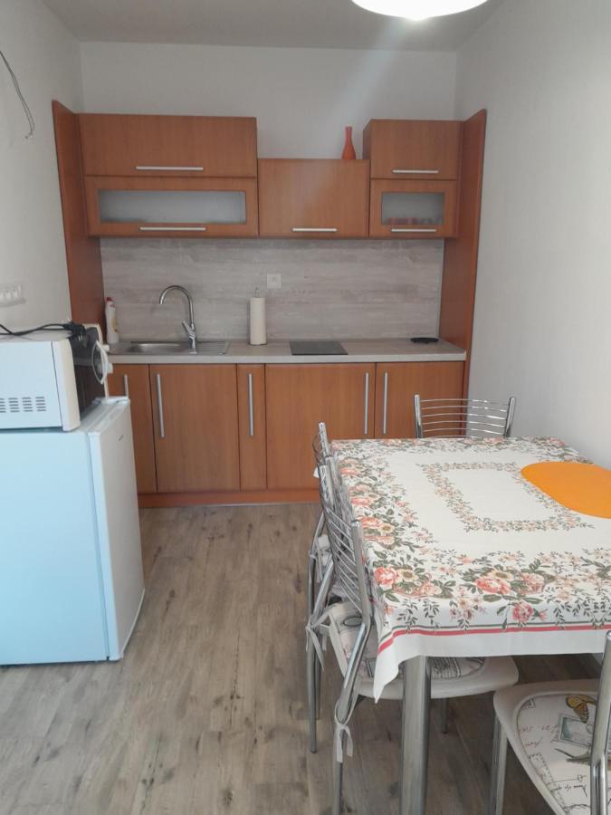 Liska Apartmán *